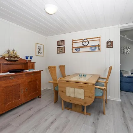 2 Bedroom Awesome In *
