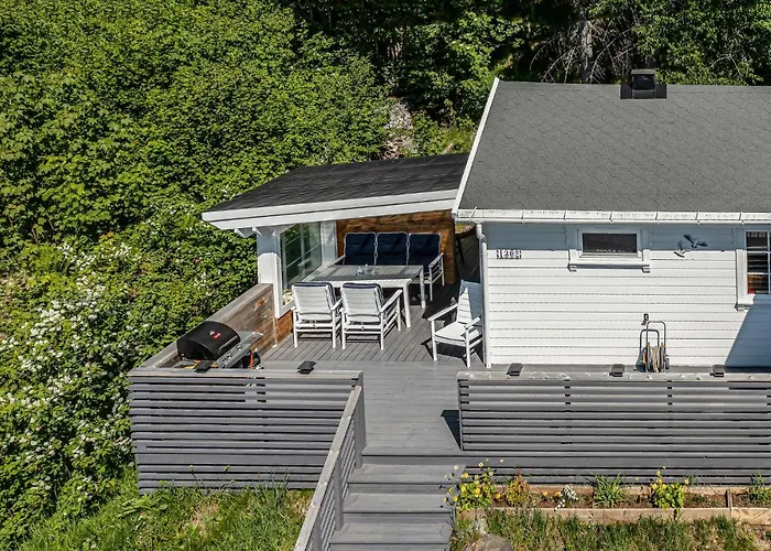 Holiday home 2 Bedroom Awesome In *